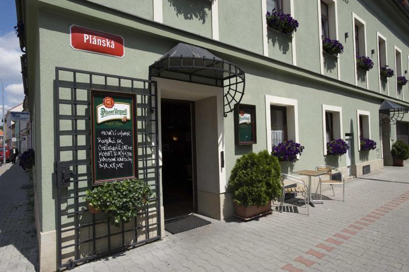 Penzion A Restaurace Stara Roudna Pilzno Zewnętrze zdjęcie